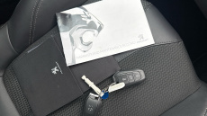 Peugeot 3008 1.2 PureTech GT 5dr Petrol Estate